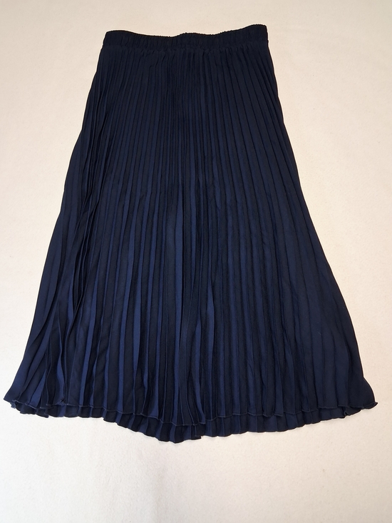 Ricki's Dresses & Skirts - Ricki's Navy Pleated Midi Skirt